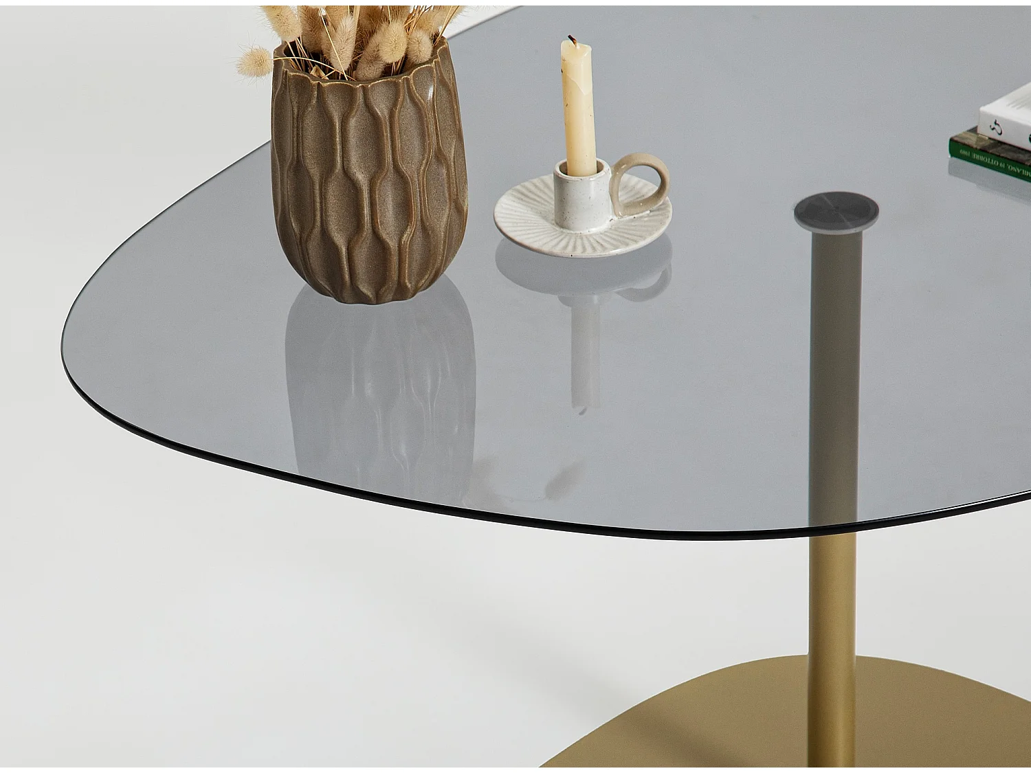 Table basse design Dova 90cm-Couleur Gris et doré
