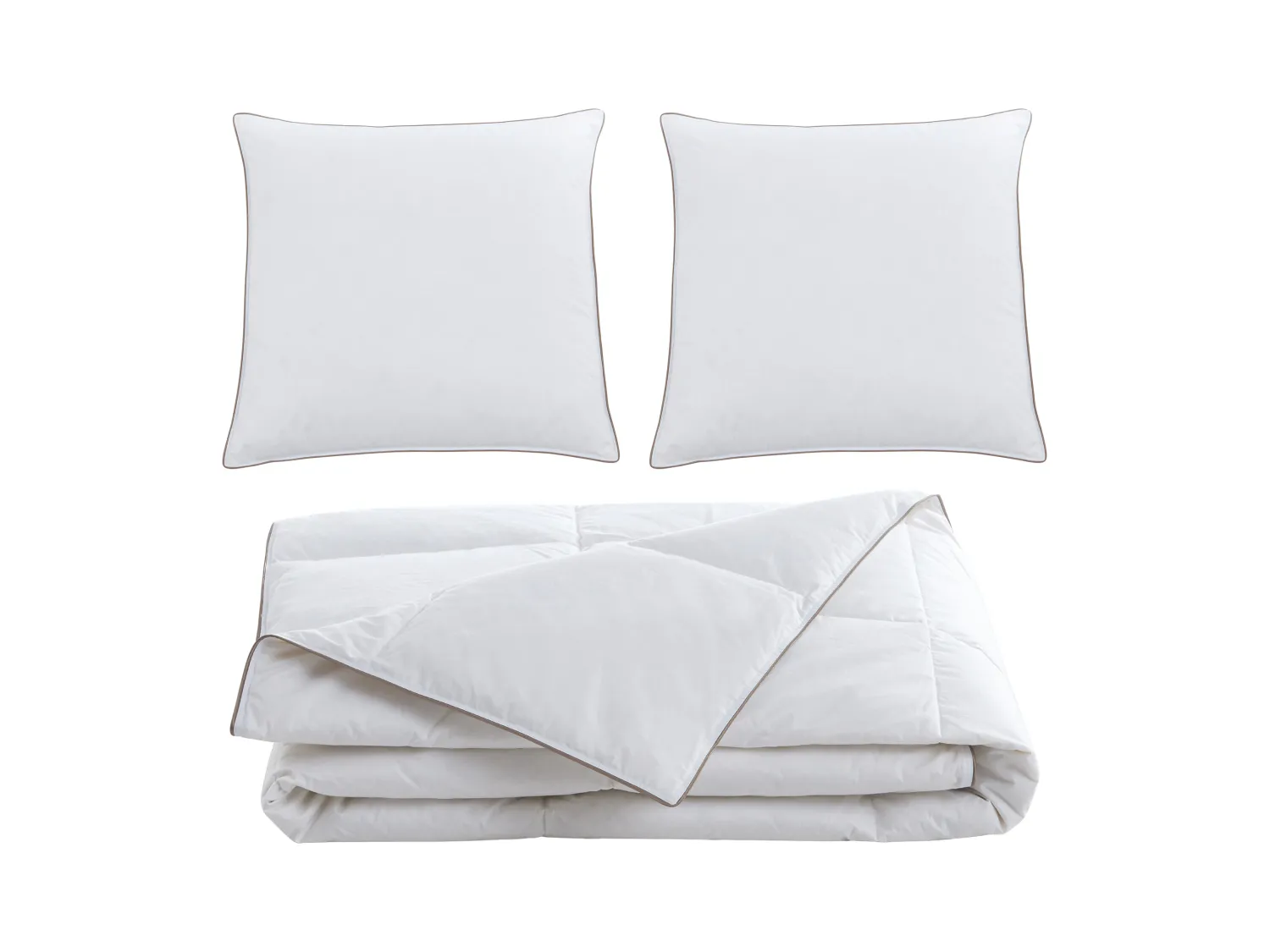 Set dekbed 220 x 240 cm + 2 hoofdkussen 65 x 65 cm met antimijtbehandeling, tijk van 100% perkalkatoen en vulling van veren en dons - Wit met taupegrijze paspel - FEATH van PALACIO