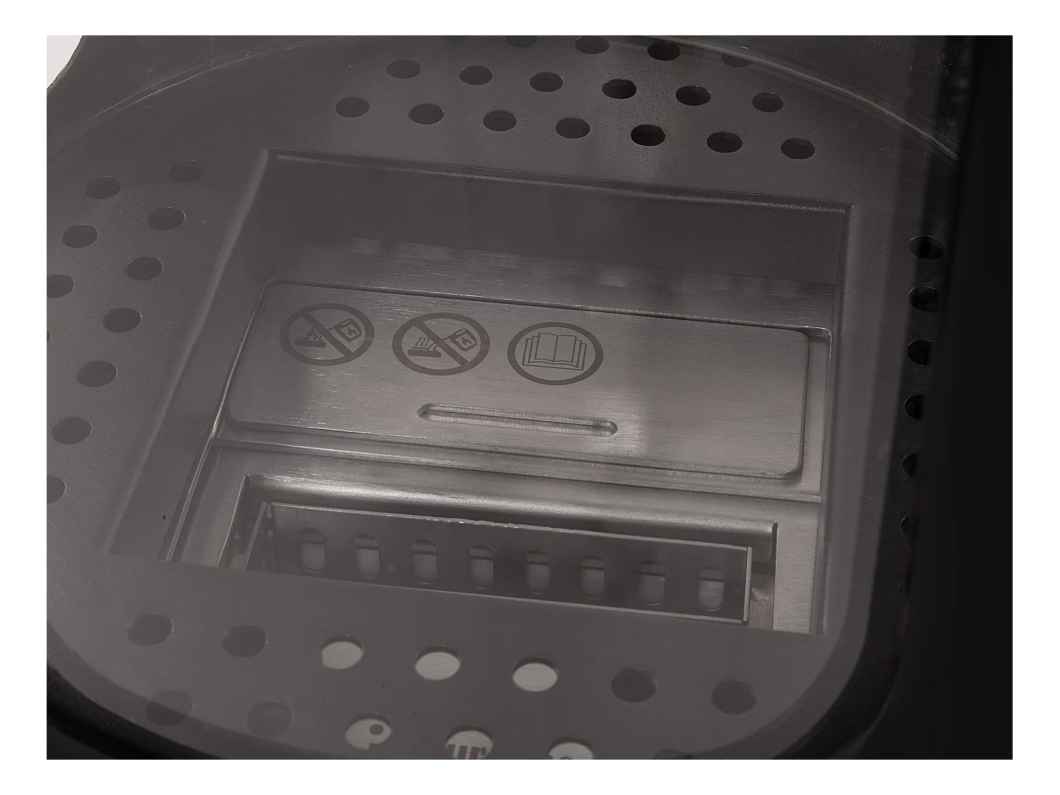 Estufa de etanol diseño de torre en acero negro