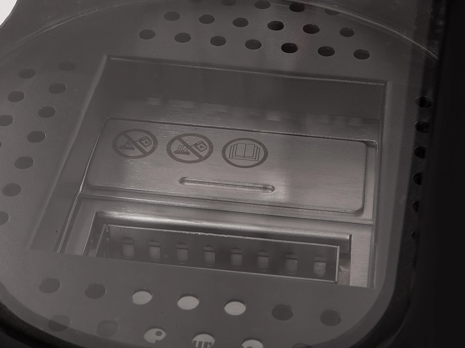 Poêle à éthanol 3kW en acier noir