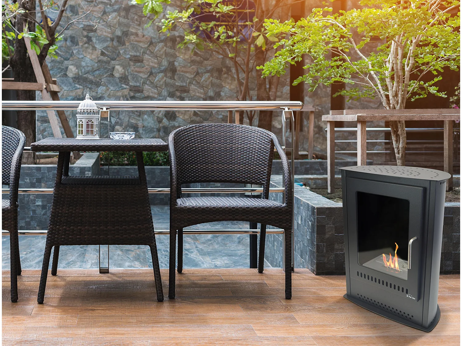 Estufa de etanol compacta en negro