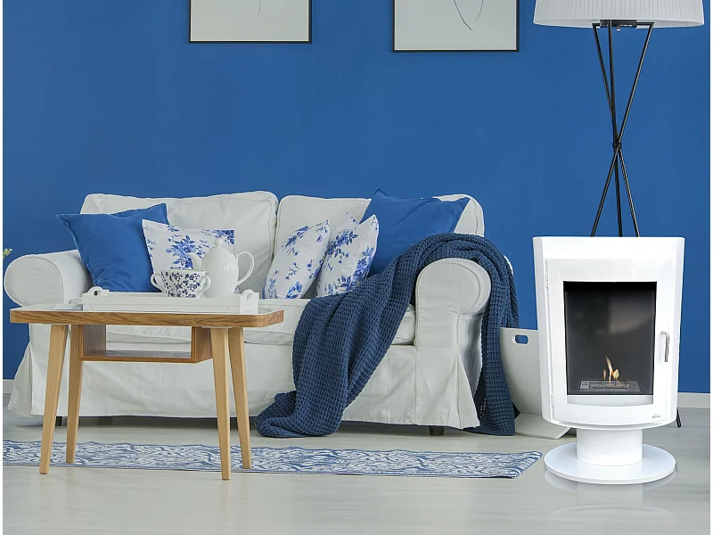 Poêle à l'éthanol en acier carré