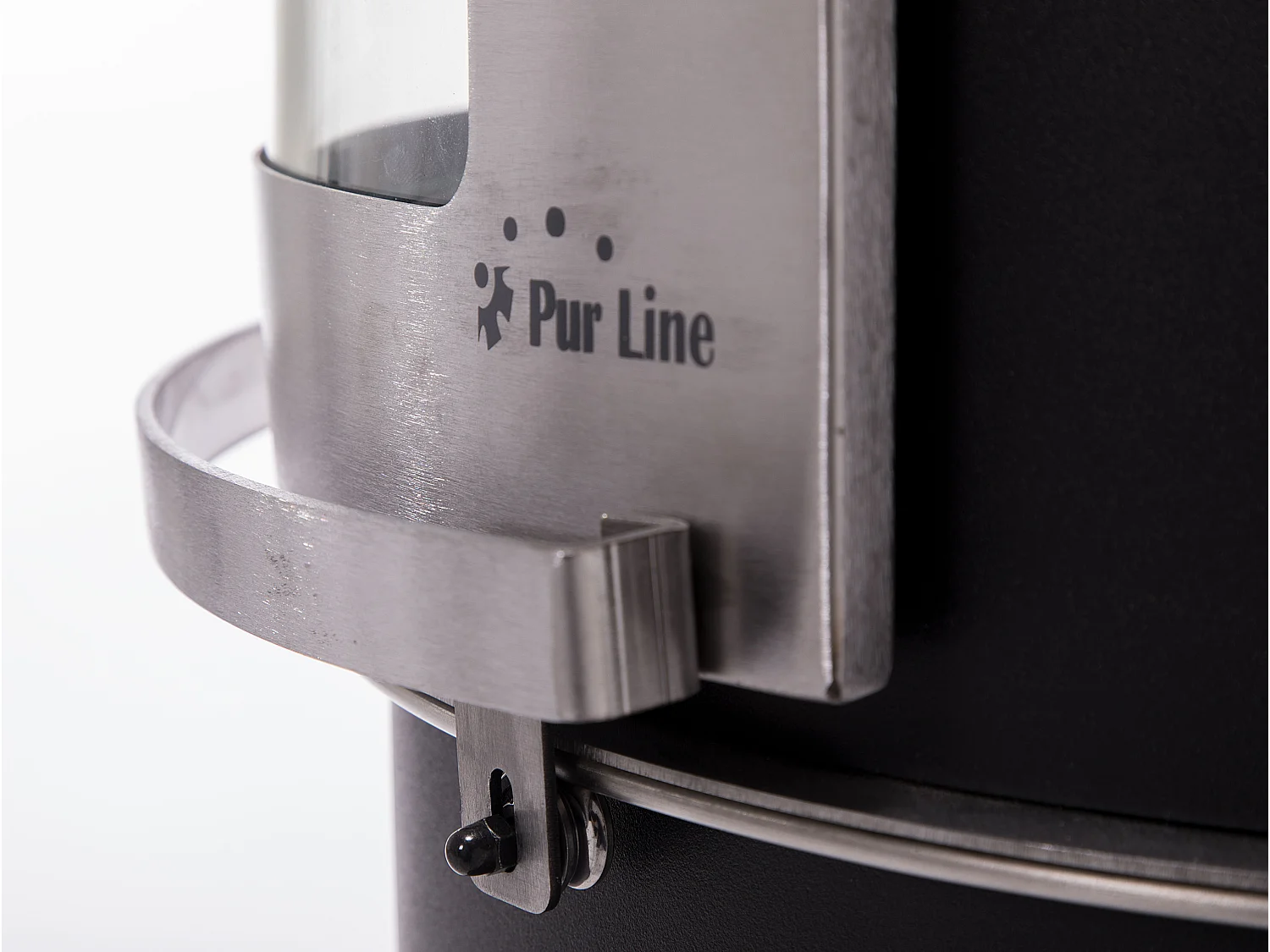 Estufa de etanol en acero negro con puerta corredera de cristal templado