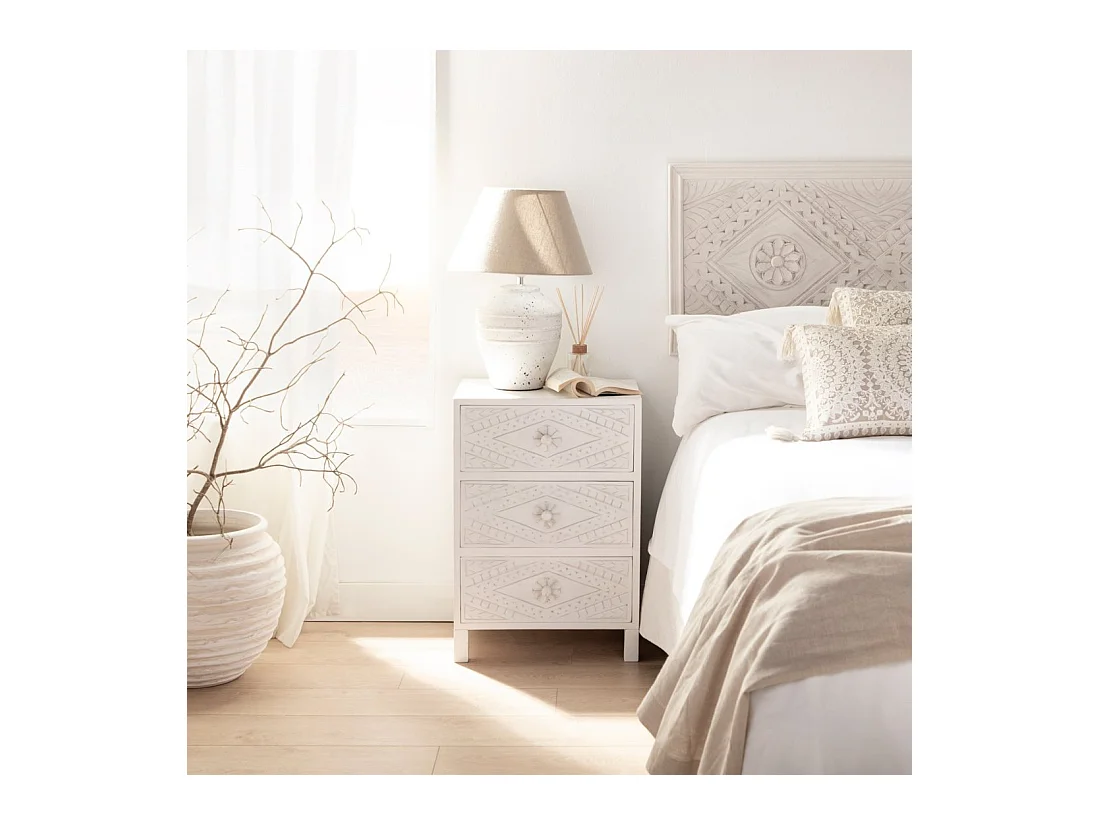 Mesita de noche 3 cajones de Madera Blanco decapado 66 x 45- Sinta