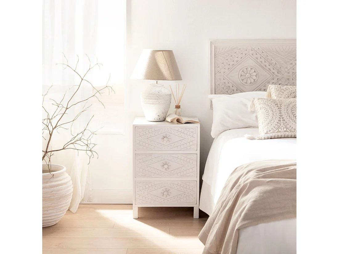 Mesita de noche 3 cajones de Madera Blanco decapado 66 x 45- Sinta