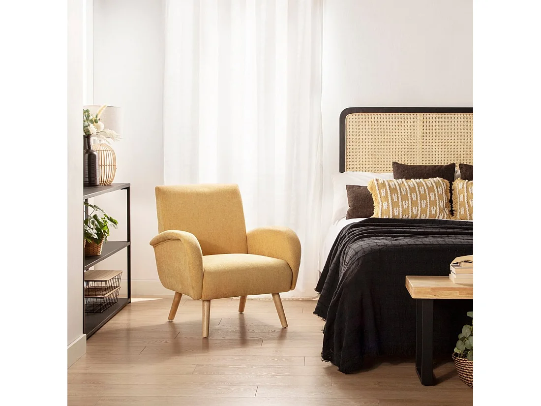 Butaca de lectura de Poliéster Mostaza 82 x 73- Iraida