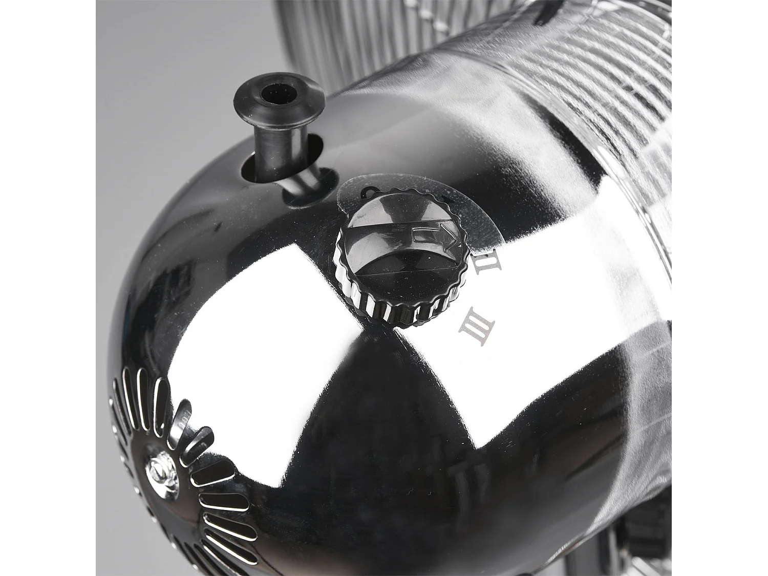 Ystadt - Ventilateur sur pied en métal chromé Ø45. Ventilateur sur pied avec corps oscillant et inclinable