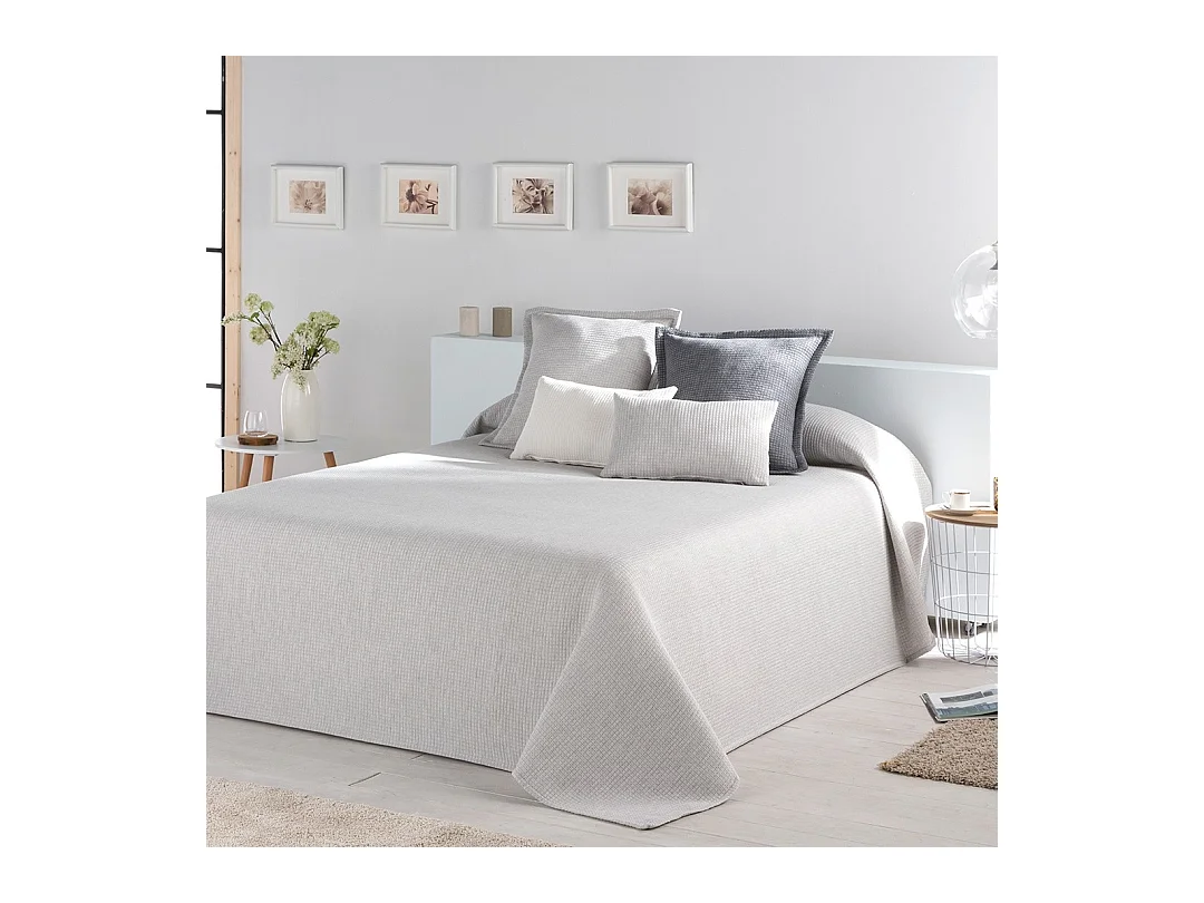 Naf Naf Brenne parelsprei 250x270 cm
