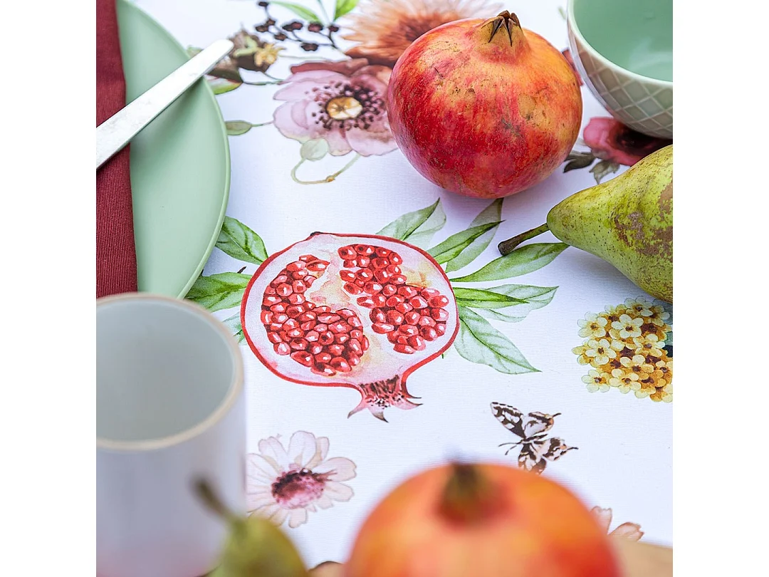Nappe résinée Naf Naf MINGRANA rouge 140x140 cm