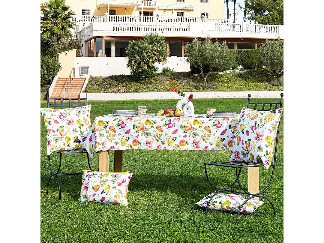 Naf Naf SELLA nappe en résine multicolore 140x200 cm