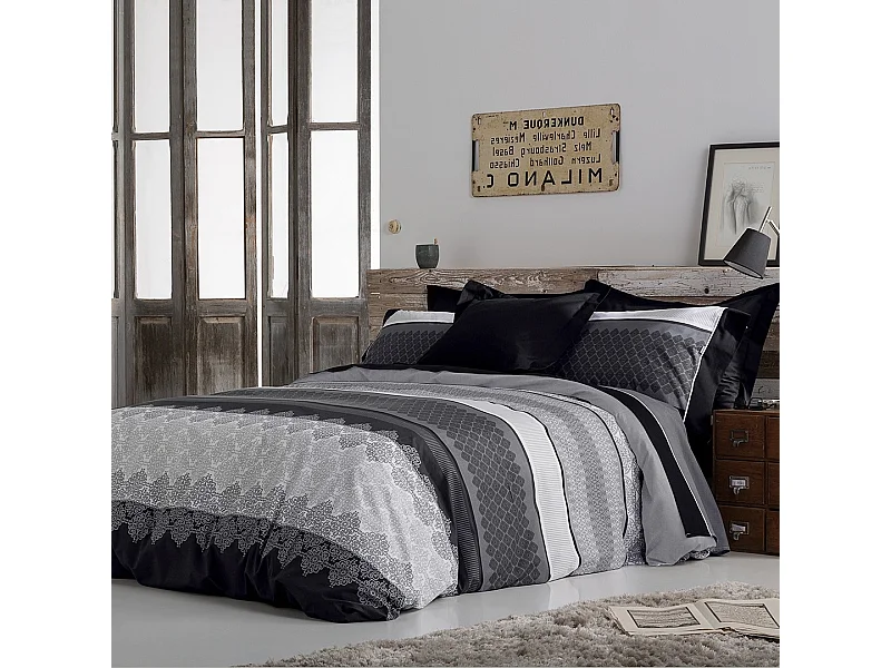 Naf Naf Housse de couette imprimée noire Marble 240x220 cm