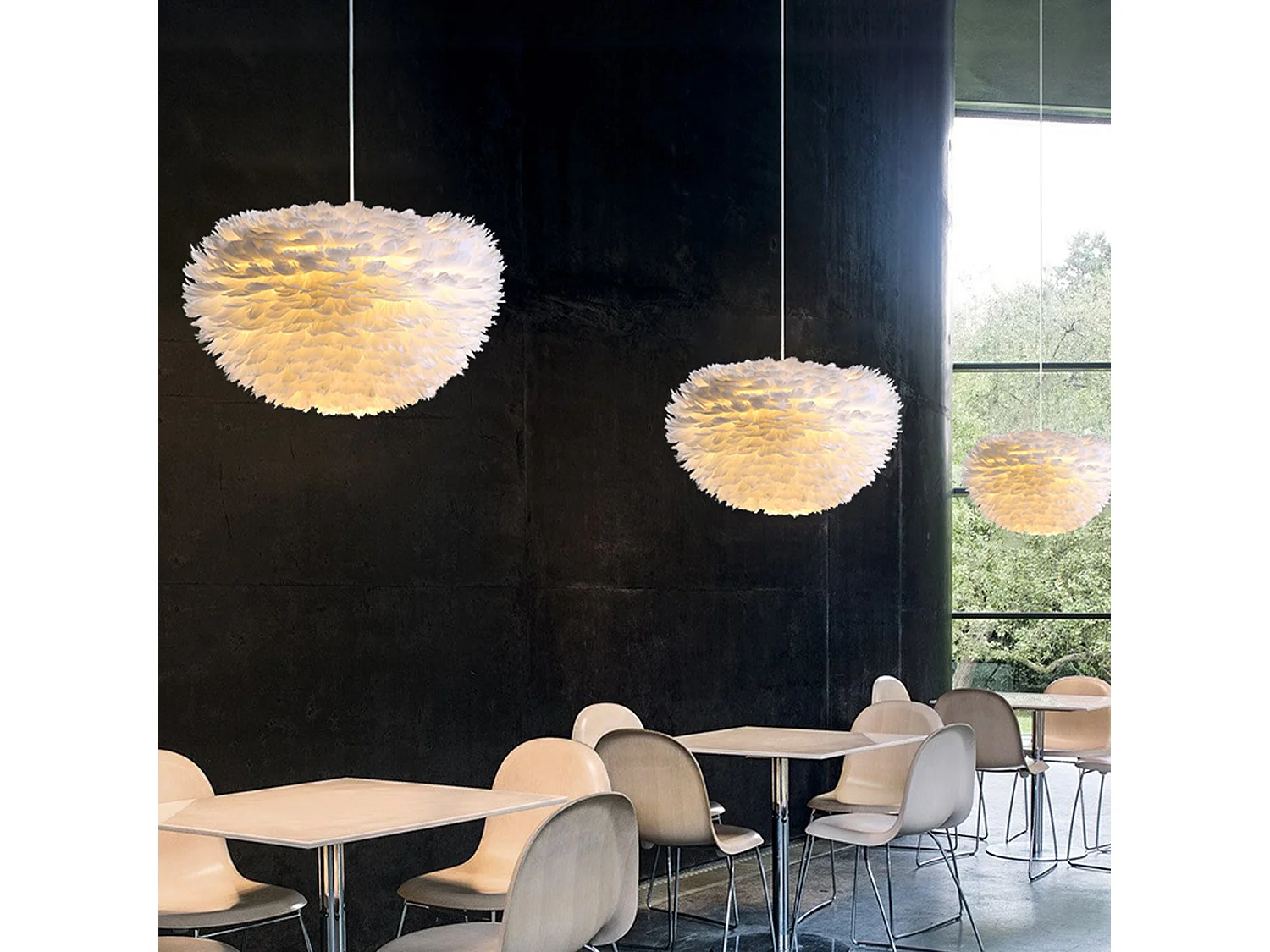 Suspension boule en plumes - d. 50 cm - blanc