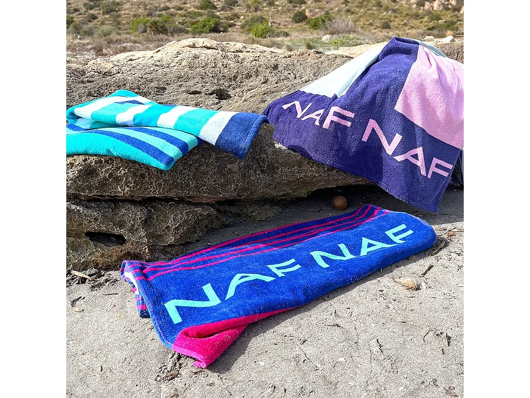 Toalha de praia Naf Naf SARDENHA azul