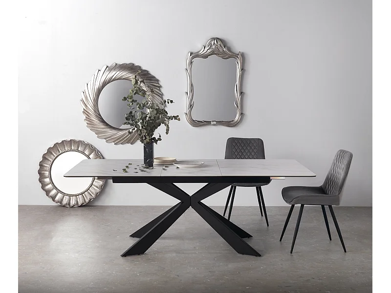 Pacote 2 cadeiras estofadas cinzentas com pés metálicos pretos