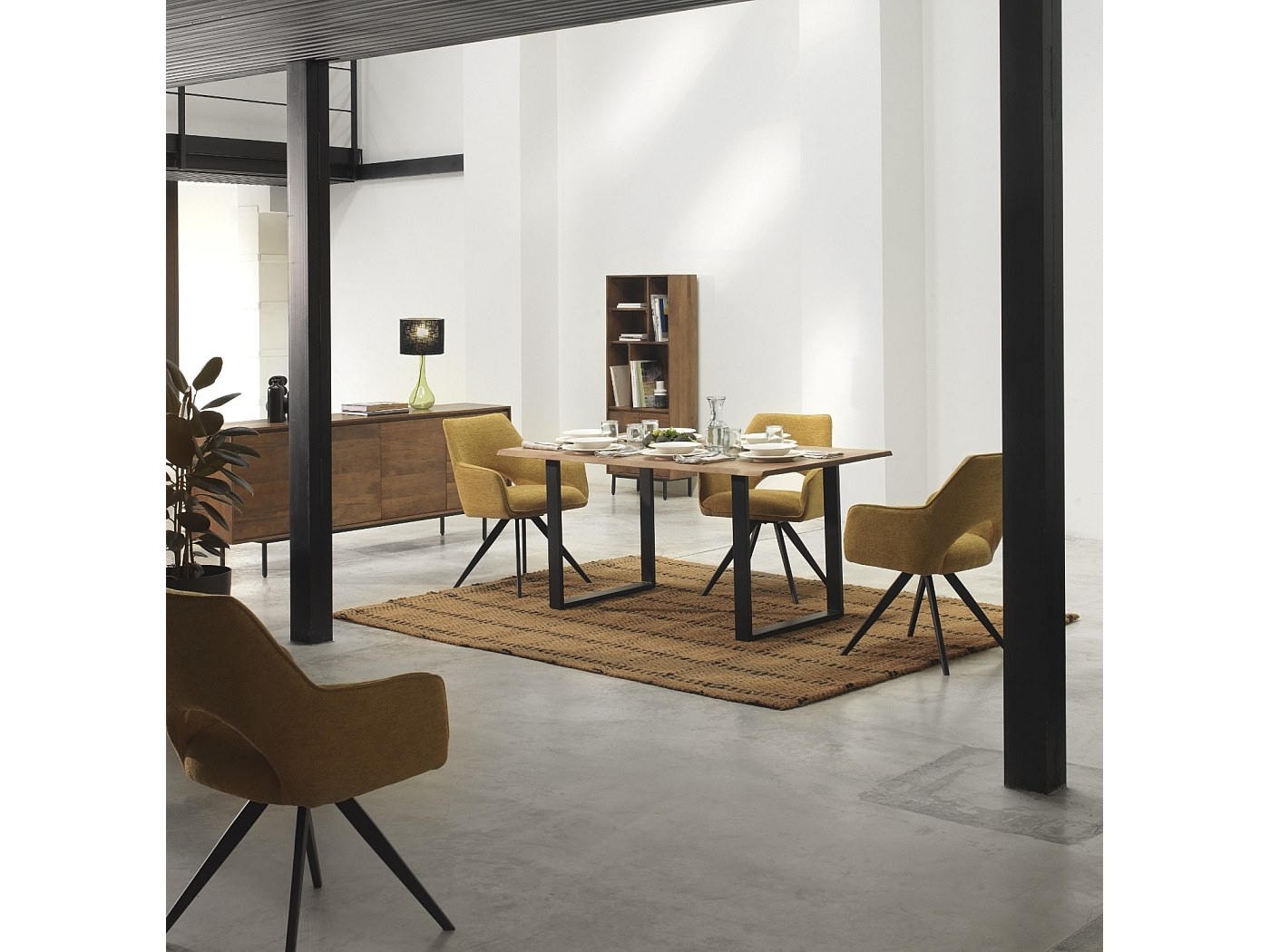 Set Di 2 Sedie Da Ufficio Girevoli A 360° Con Braccioli In Lino Grigio Con Gambe In Metallo Nero