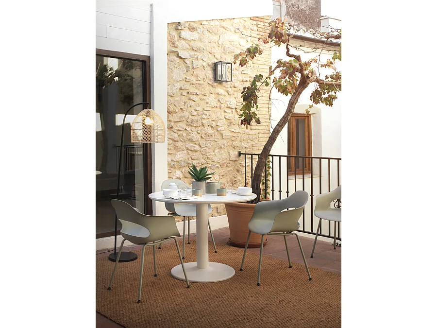 Lot de 4 fauteuils en PP pistache avec pieds métalliques