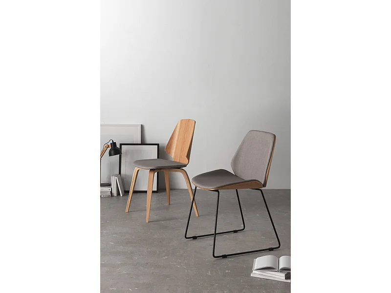 Lot de 4 chaises en bois contreplaqué chêne rembourrées