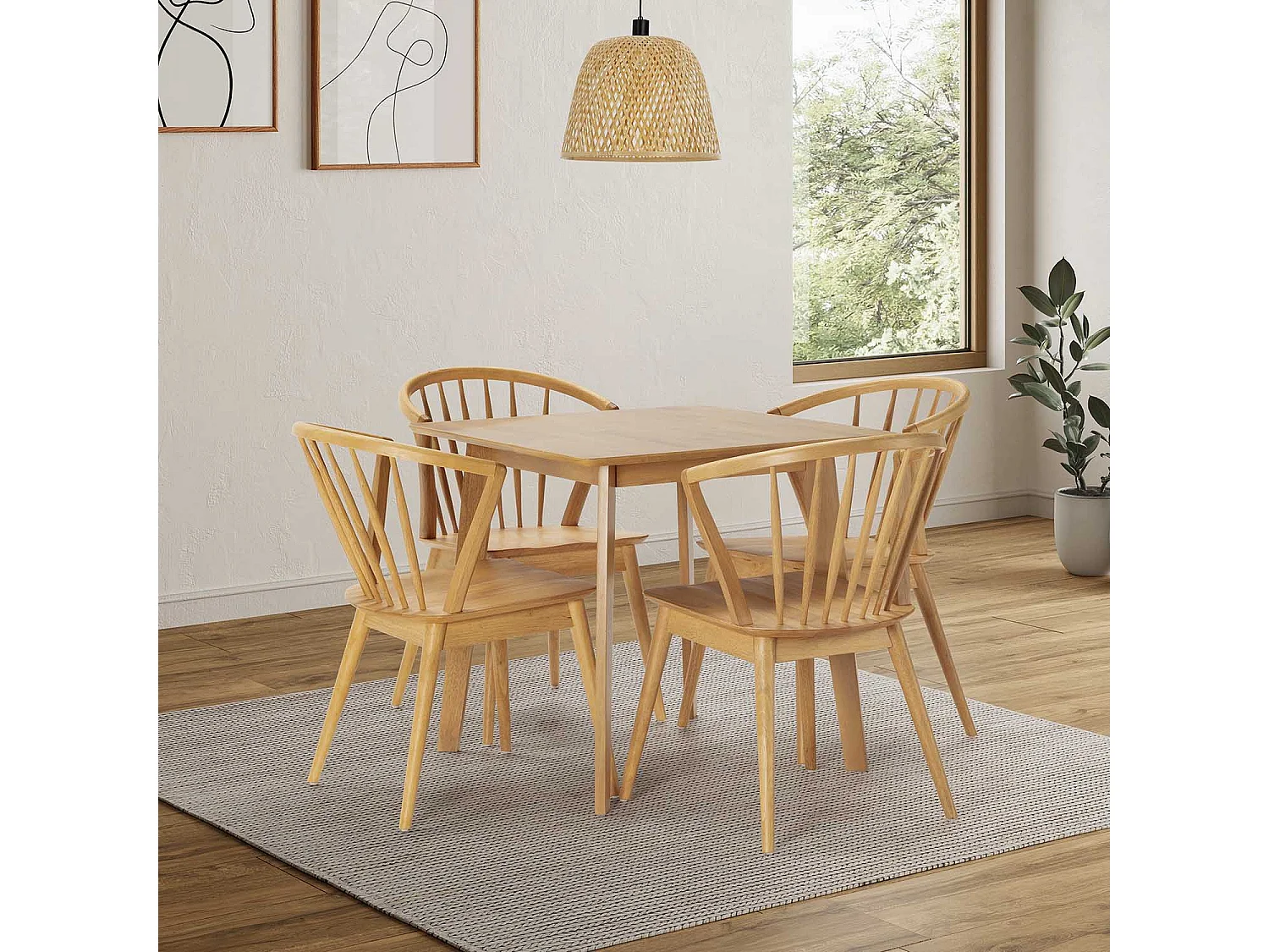 Speltafel 80x80 cm en 4 eetkamerstoelen Mura in eikenkleur.