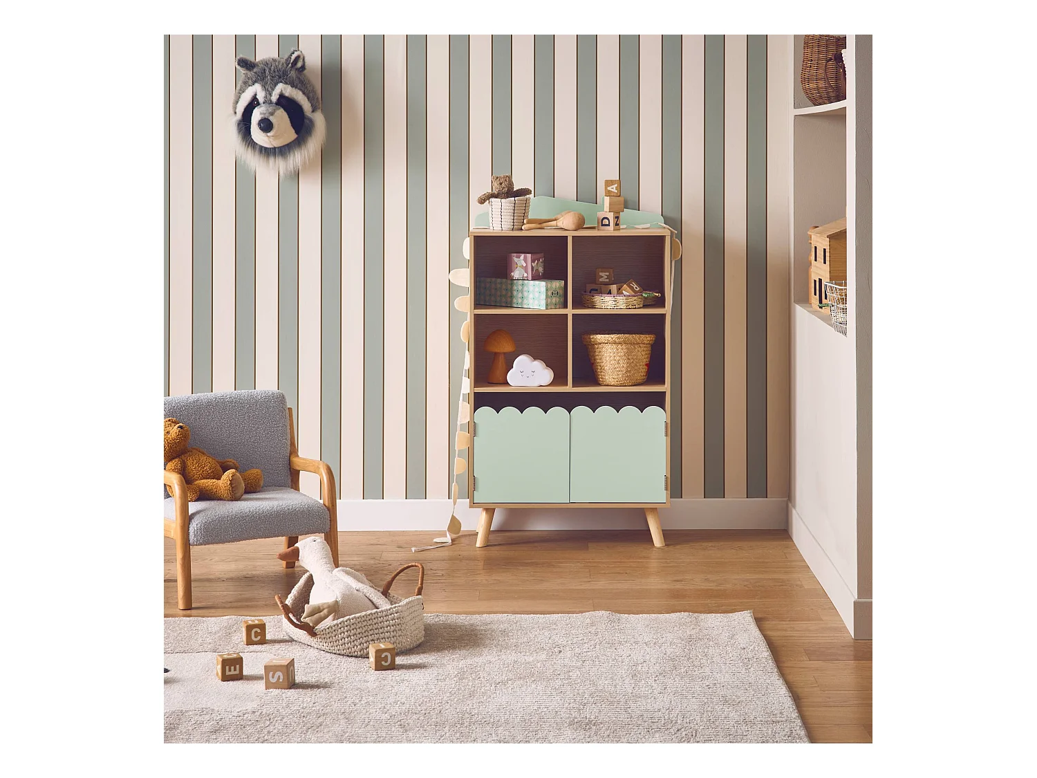 Biblioteca infantil madera de pino 2 puertas 4 estantes verde