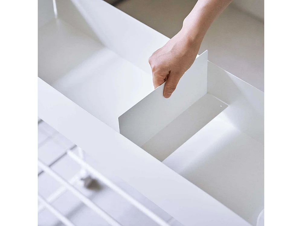 Etagère à chaussures en métal avec roulettes Tower