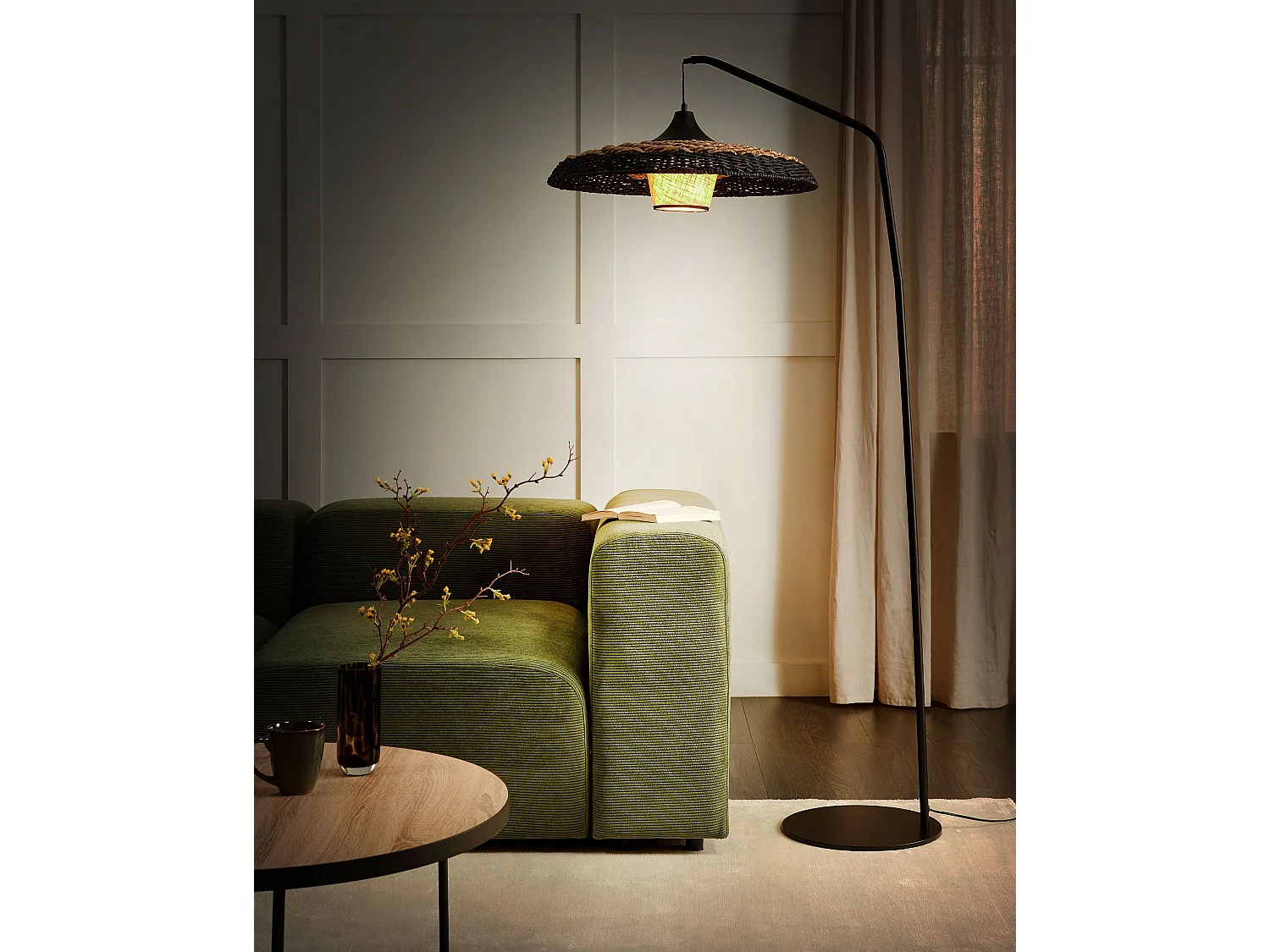 Lampa podłogowa KALOMO Papierowa plecionka Czarny