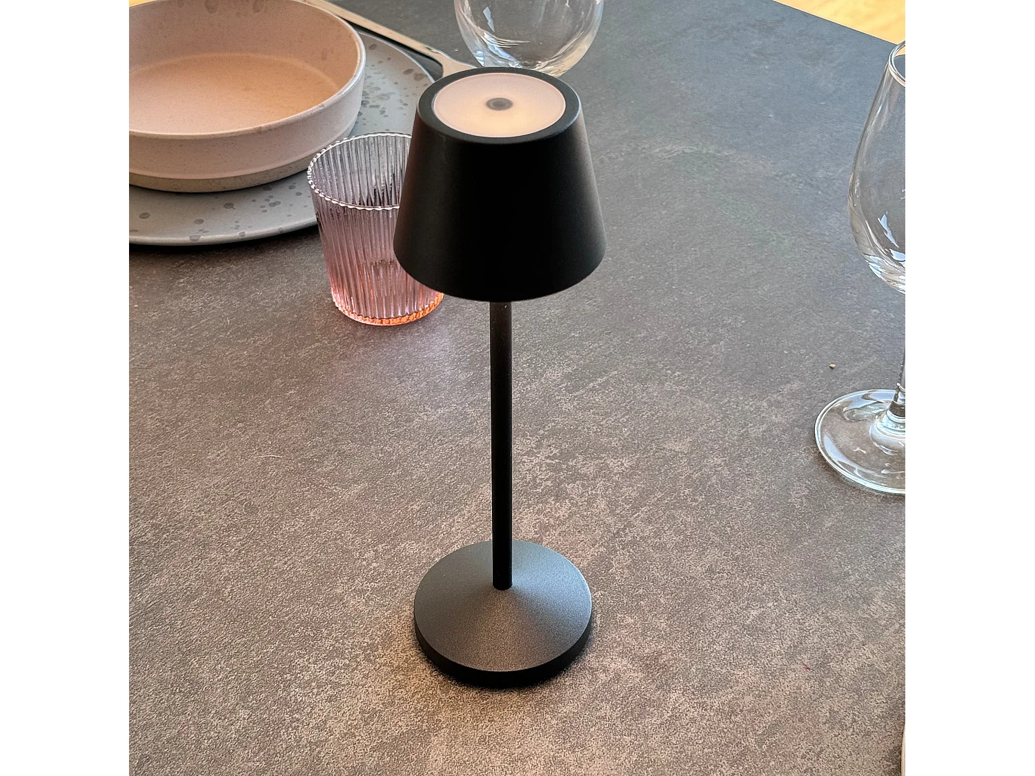 Lampe de table sans fil EMILY Noir Aluminium H25cm