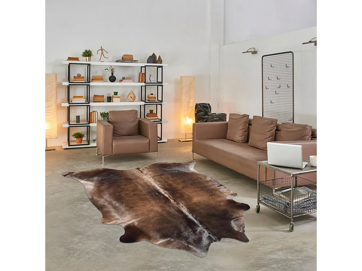 Tappeto in pelle di vacchetta 160x180 Kilm fatto a mano marrone