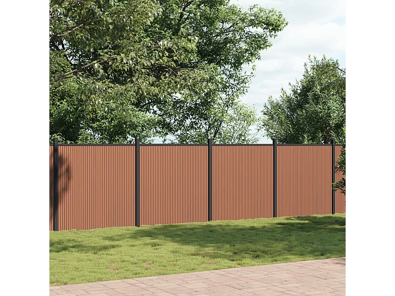 Panneau de clôture marron 699x186 WPC