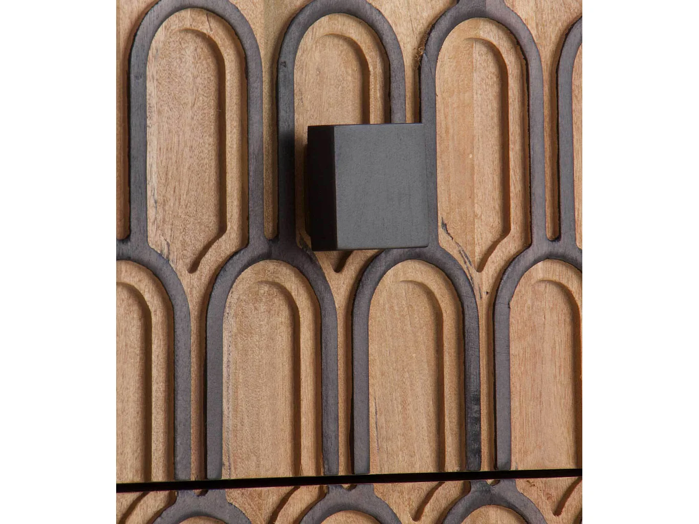 Credenza in legno massello di mango marrone