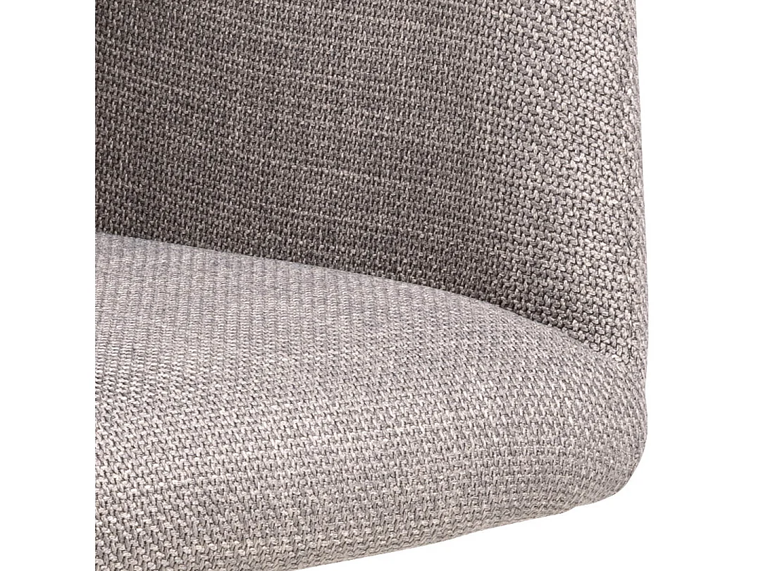 Laura chaise de salle à manger avec accoudoirs marron.