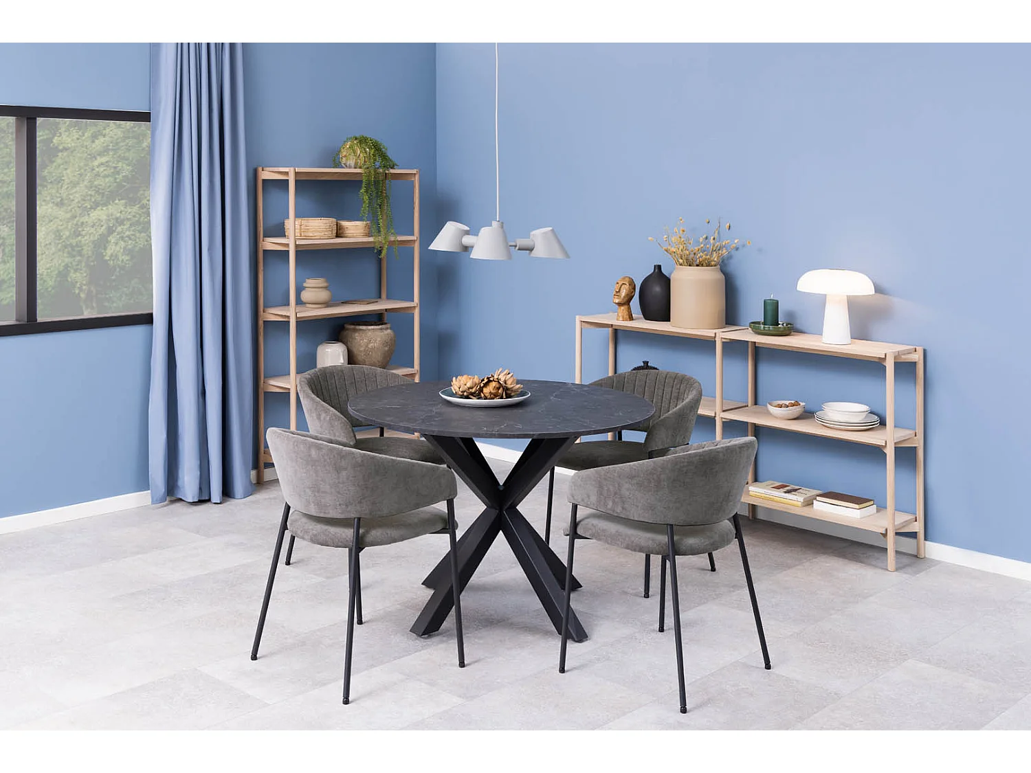 Ann Esszimmerstuhl mit Armlehne grau.