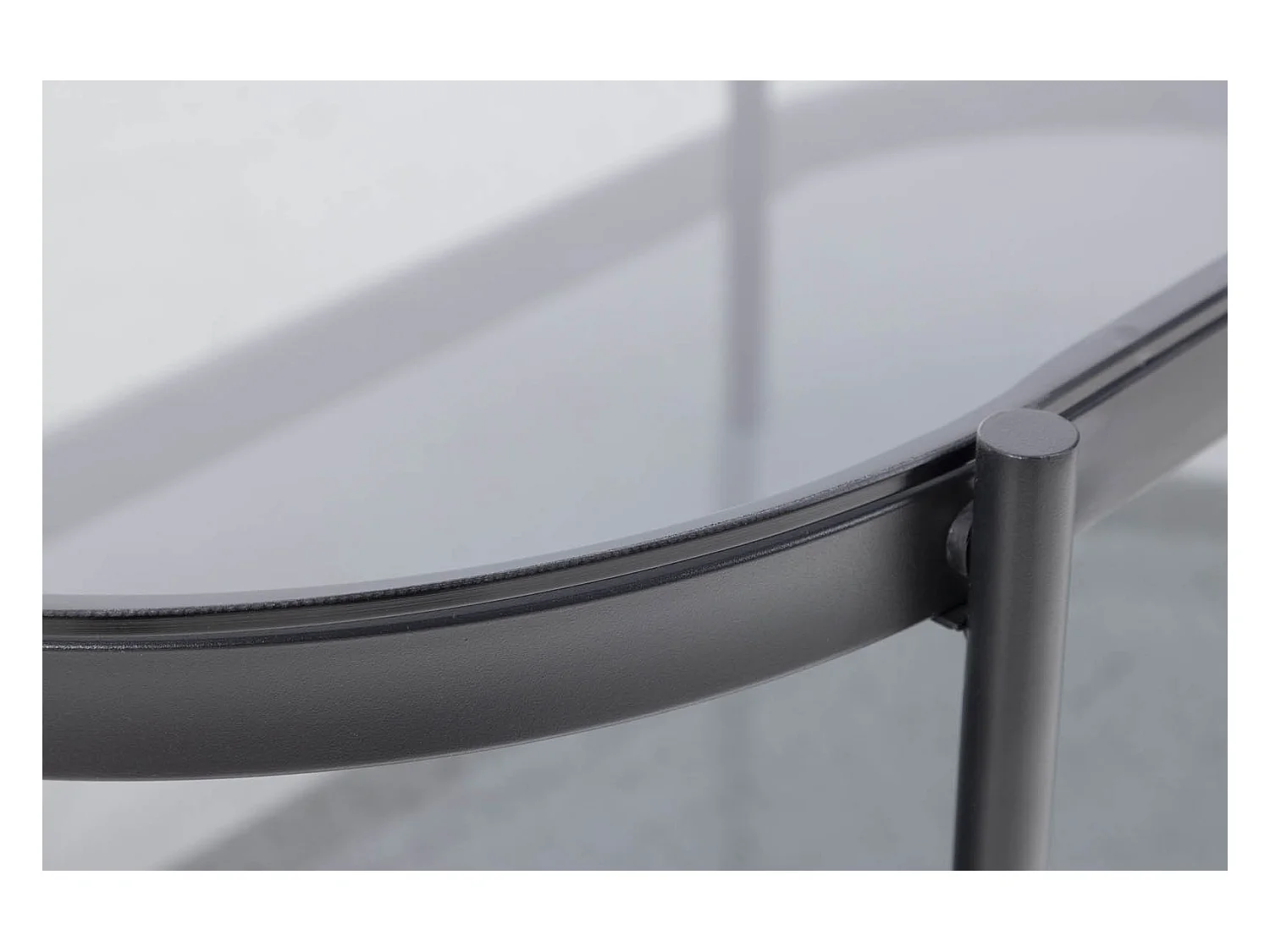 Bayolo salontafel 1 plank, glas rookkleurig.