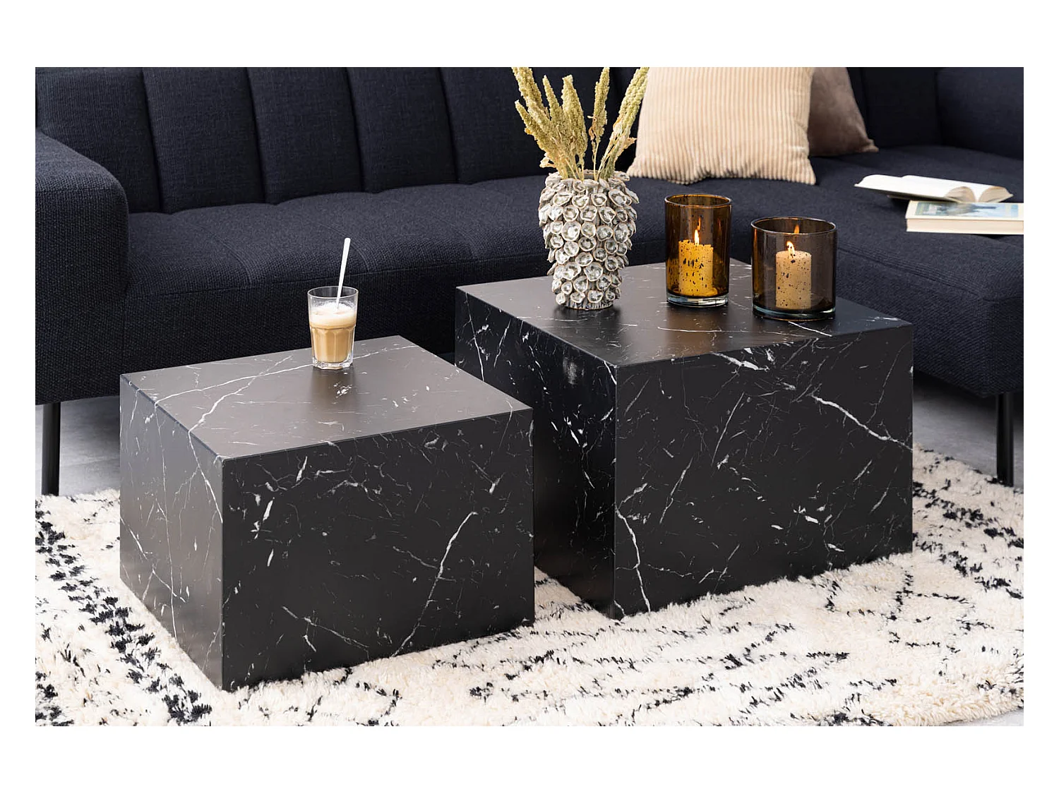 Dicte salontafel set 2 stk. marmer decor zwart.