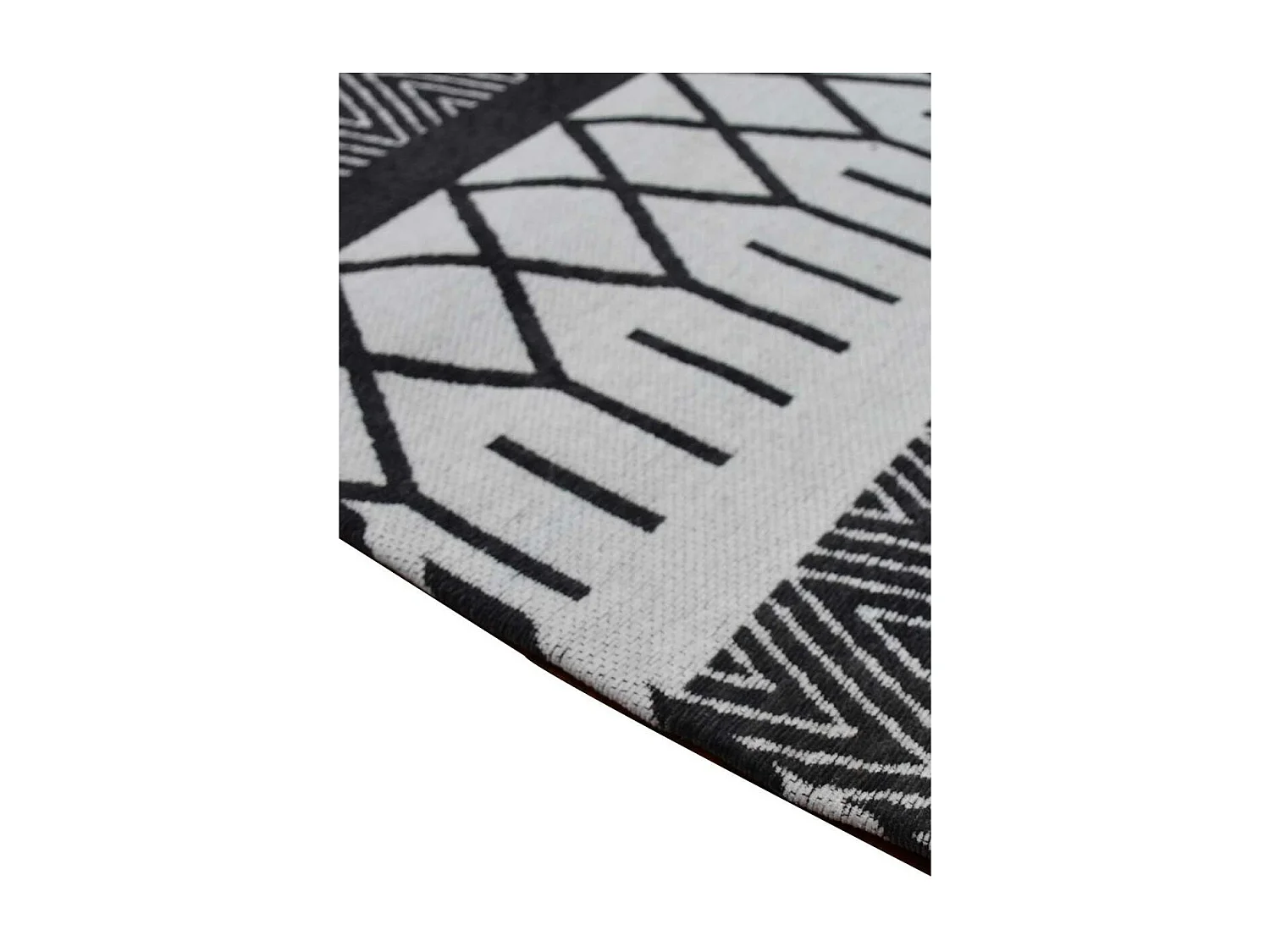 tapis grand salon 280x380 fait à la main noir rectangle motif scandinave PANATA