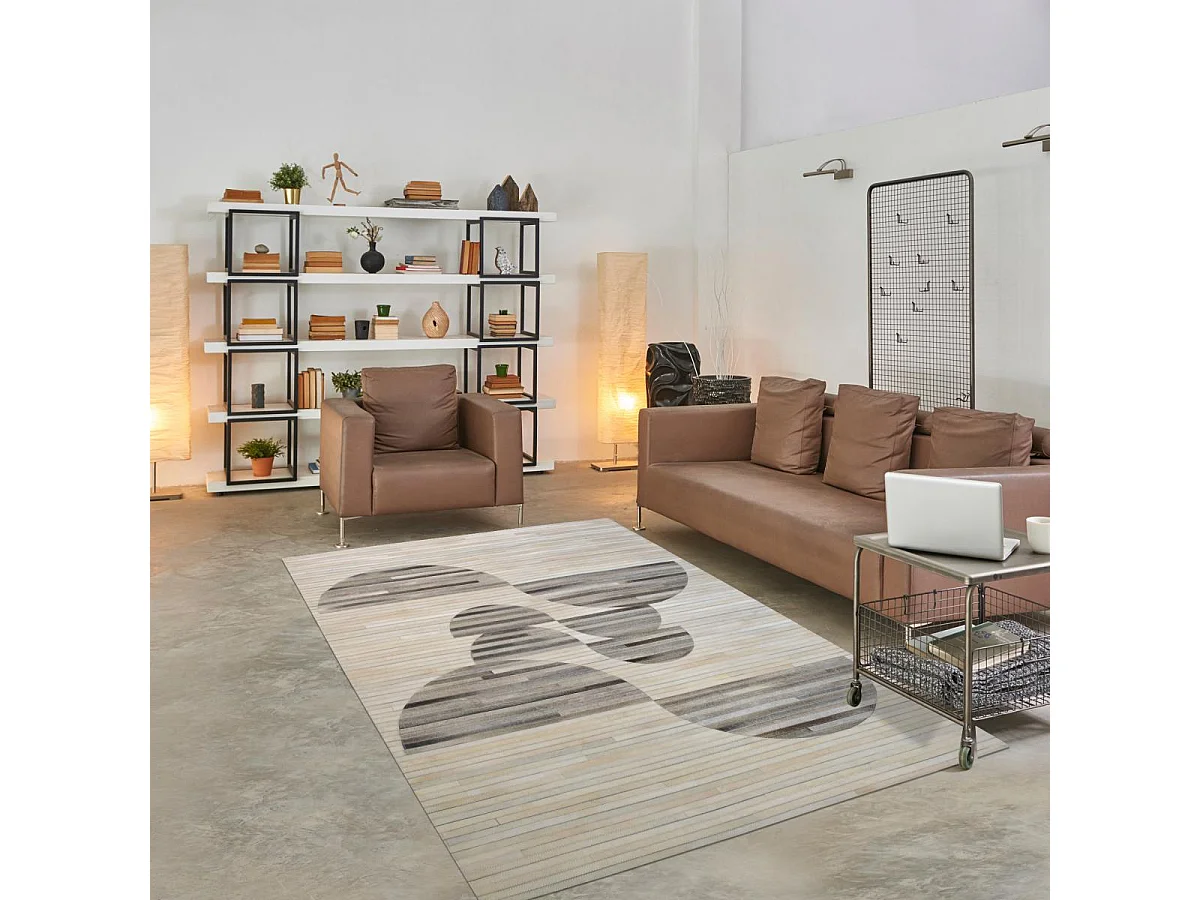 Tapis en peau de vache 200x290 kilm fait à la main gris et blanc