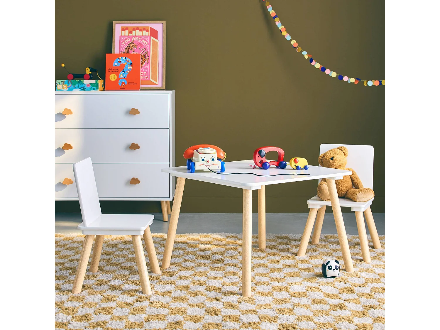 Tavolo quadrato per bambini con 2 sedie bianco