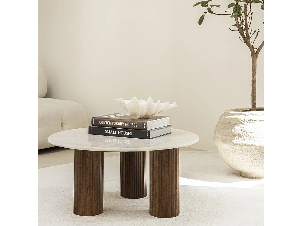 Sula - Table basse en marbre et bois massif ø80cm - Blanc ivoire