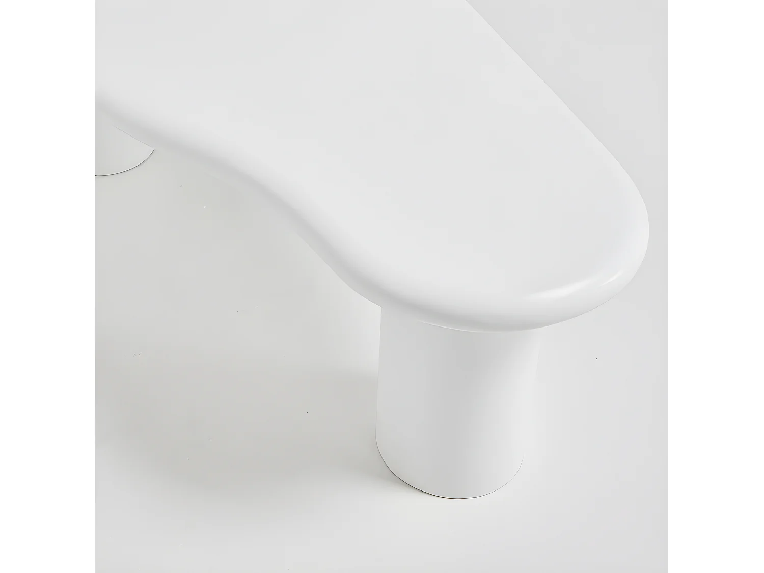 Luna - Table basse organique en fibre de ciment L120cm - Blanc