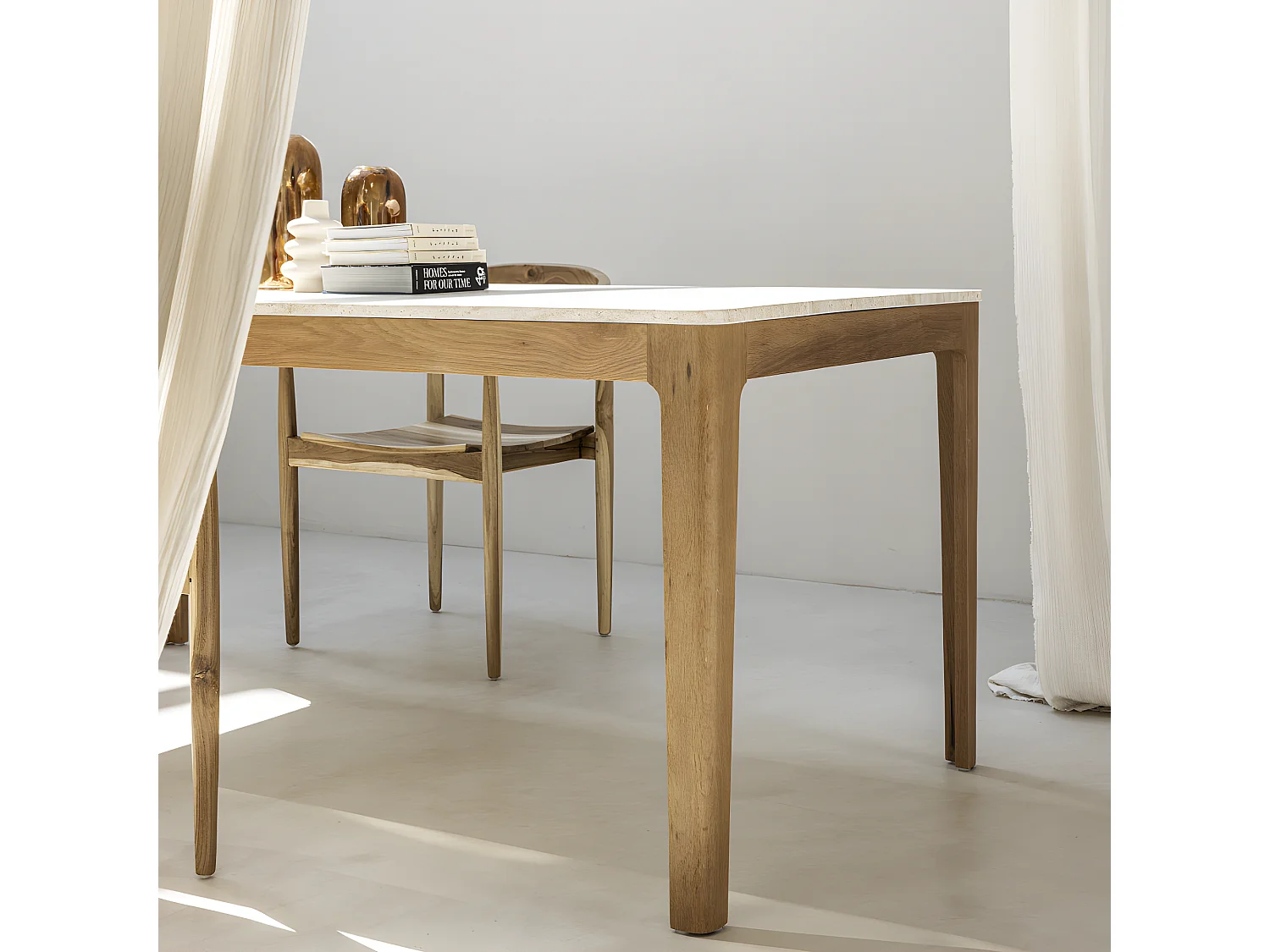 Kielce - Table à manger 8 personnes effet travertin et bois - Beige