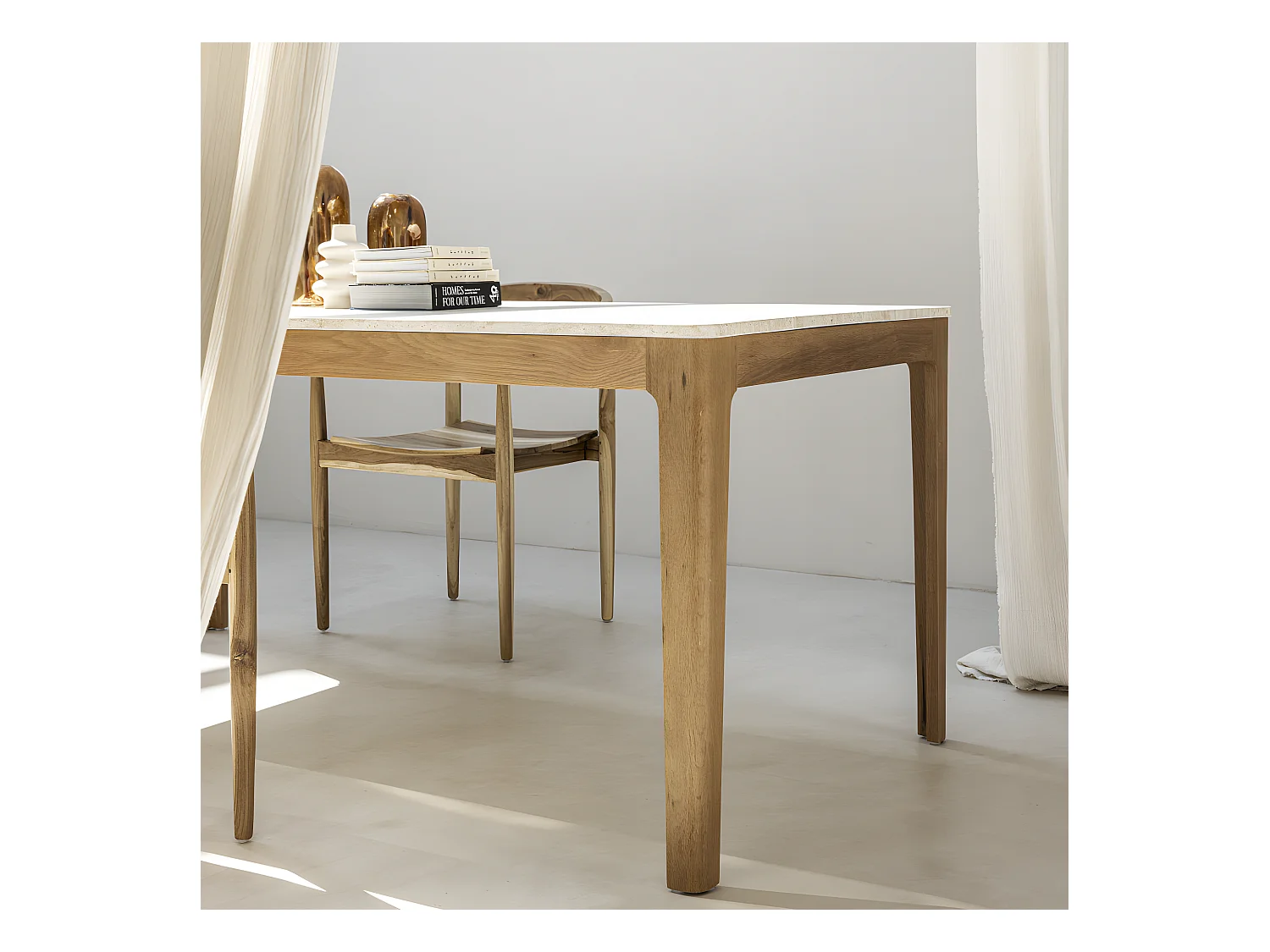 Kielce - Table à manger 8 personnes effet travertin et bois - Beige