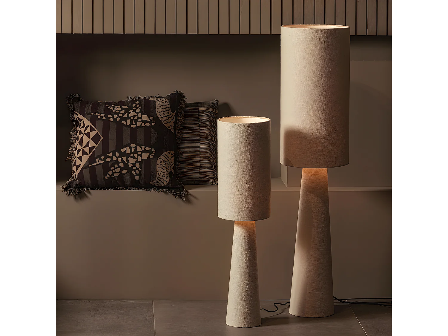 Loft - Lampadaire en tissu bouclette H90cm - Beige