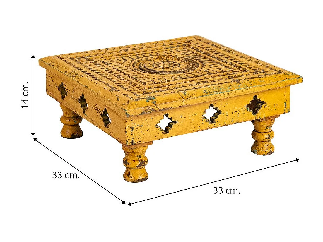 Mesa de centro em madeira entalhada amarela 33x33x14