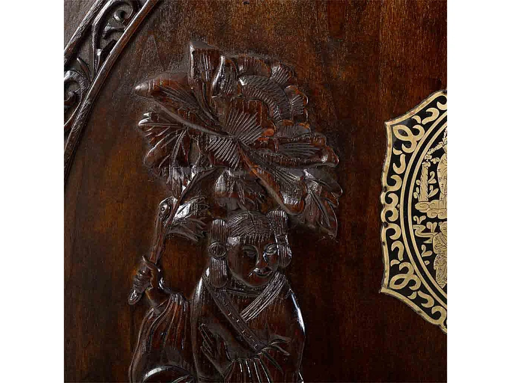 Brauner Holzschrank 105x47x170h cm