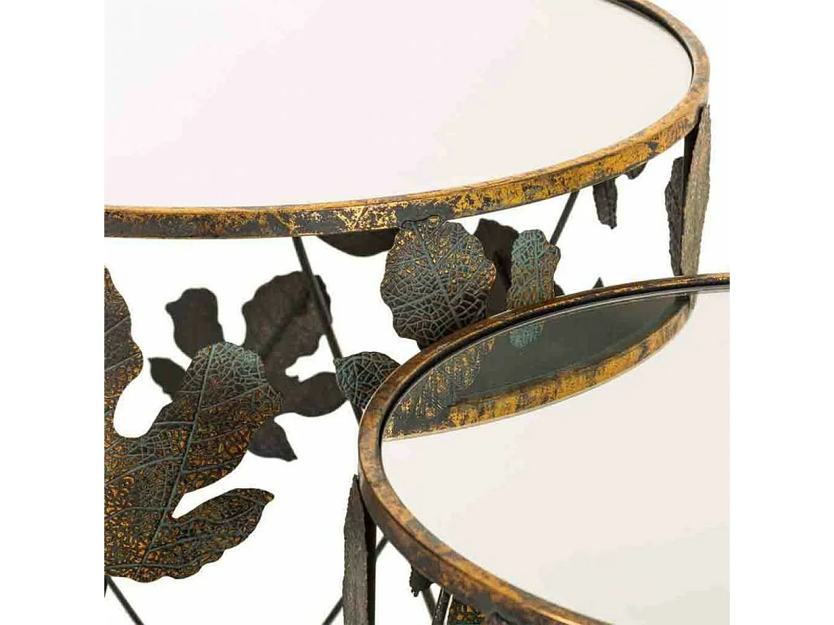 Conjunto de 2 mesas em metal dourado