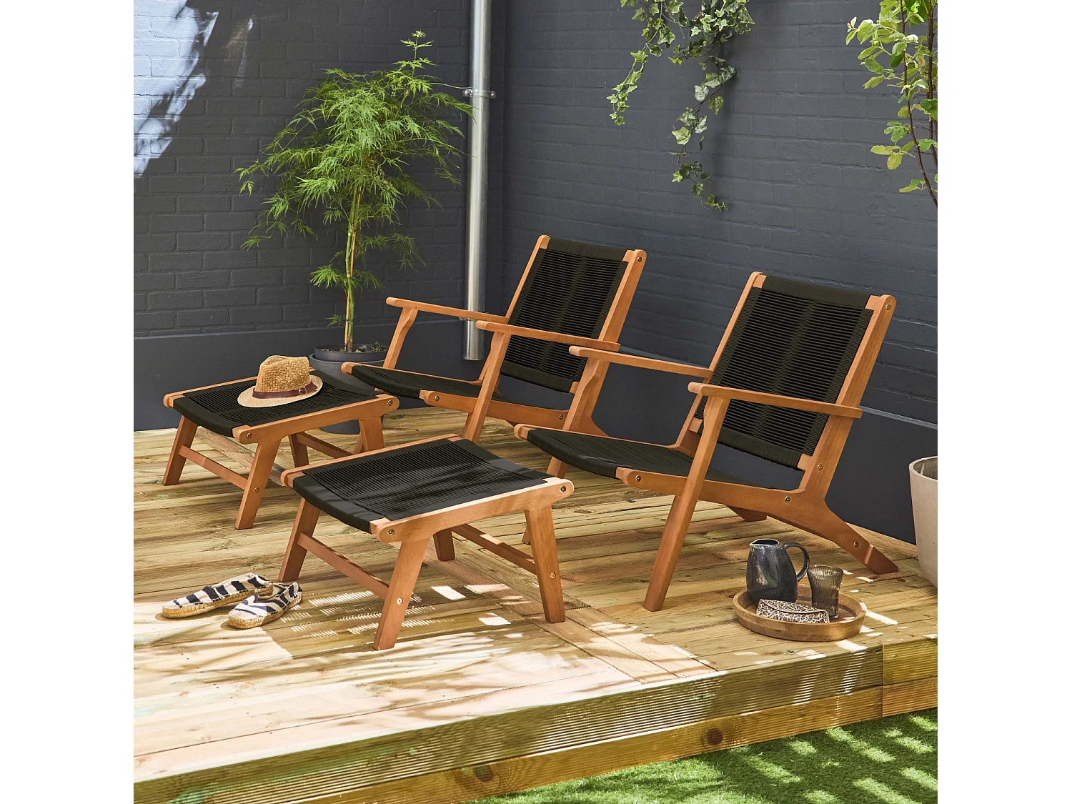 Set di 2 sedie da giardino in legno e corda con poggiapiedi, nero