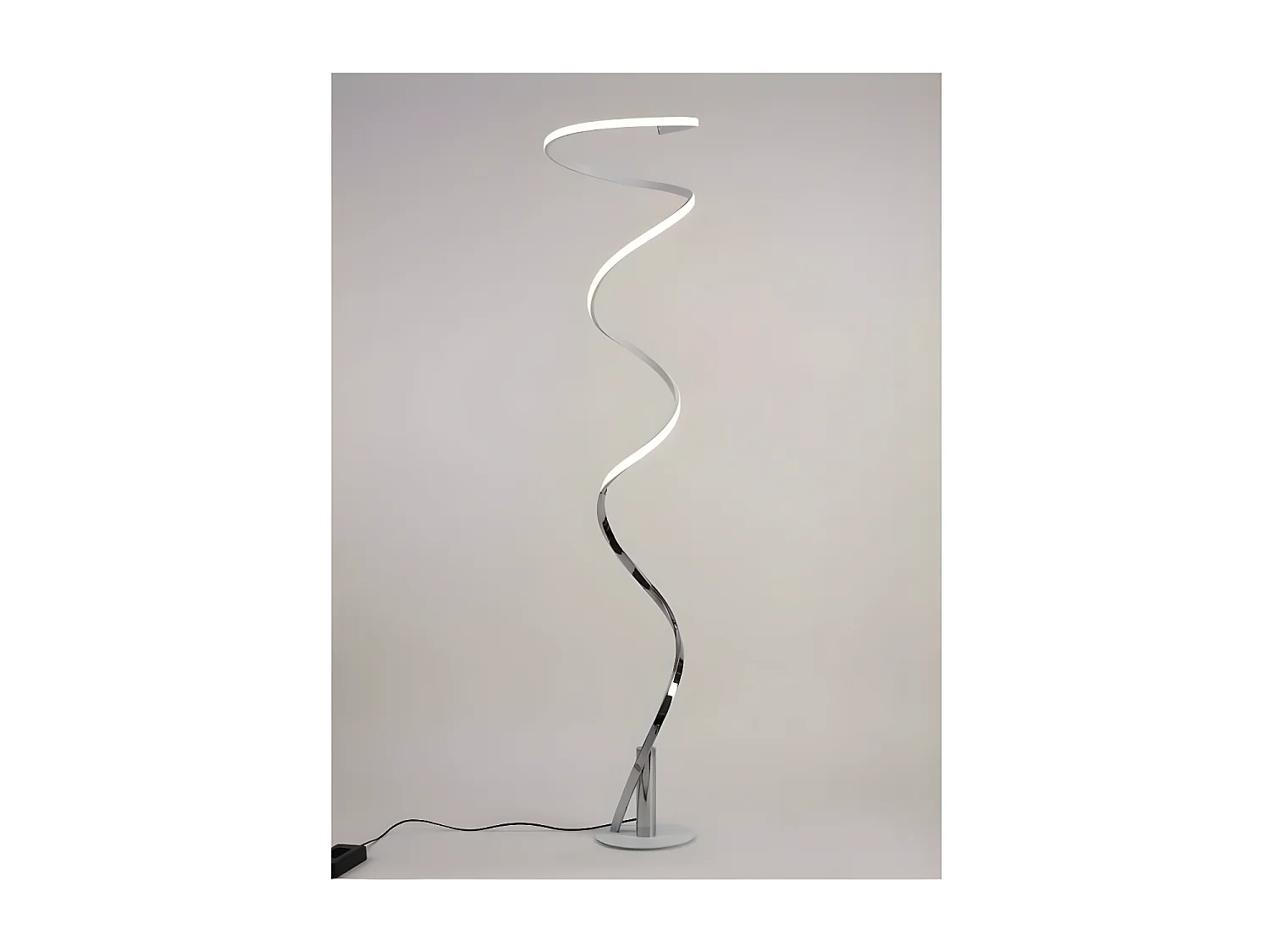 lampadaire Hélix dimmable