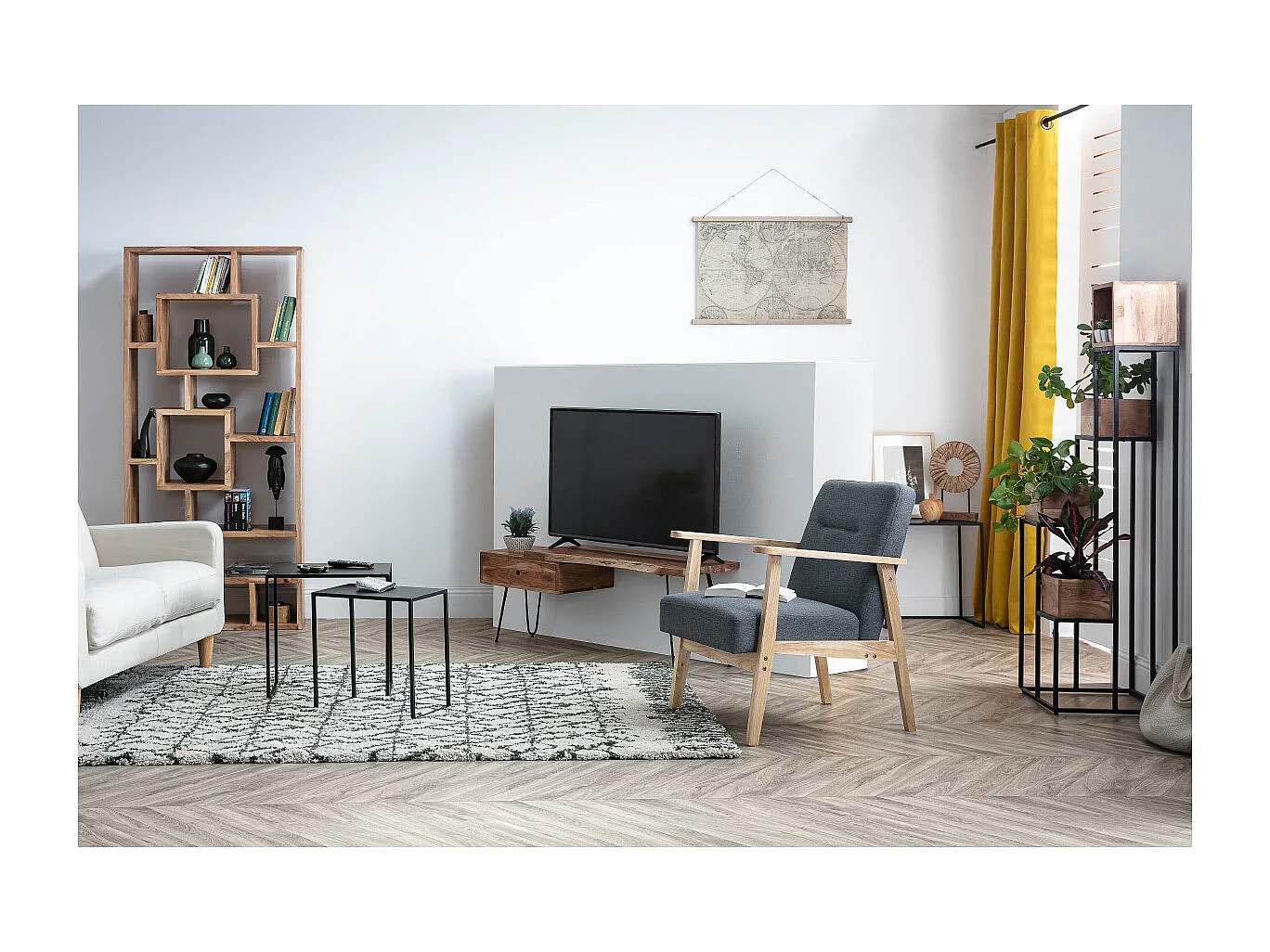 Macetero en mango y metal negro PIANO