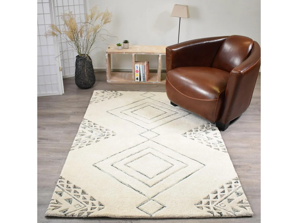 tapis salon 160x230 fait à la main en laine beige motif traditionnel