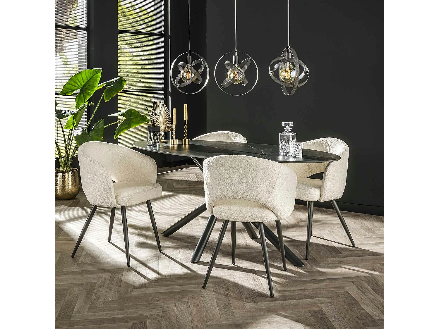 Table en céramique noire ovale 180 cm GALWAY