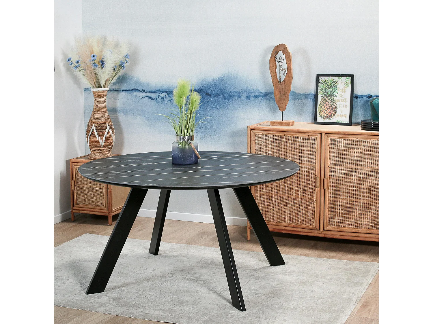 Table à manger en céramique noire mate forme ronde 140 cm BERGAME